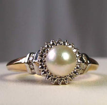 Load image into Gallery viewer, Natural Cream Pearl and Diamonds Solid 10K Yellow Gold Ring Size 7 9982Aw - PremiumBead Alternate Image 2

