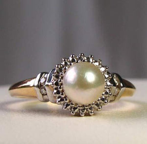 Natural Cream Pearl and Diamonds Solid 10K Yellow Gold Ring Size 7 9982Aw - PremiumBead Alternate Image 2