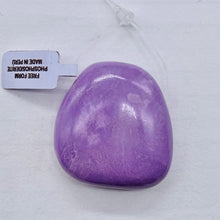 Load image into Gallery viewer, Phosphosiderite Free Form | 32x31x14 mm | Lavender | 1 Pendant Bead
