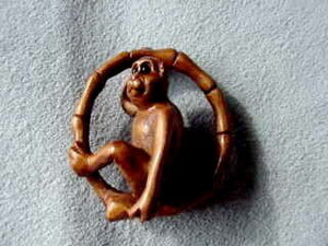 Swingin Carved & Signed Boxwood Monkey Ojime/Netsuke Bead | 22x21x11m | Brown - PremiumBead Alternate Image 3