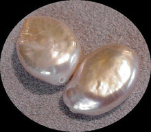 Load image into Gallery viewer, Creamy Oval/Teardrop FW Coin Pearl Strand - PremiumBead Alternate Image 12
