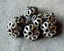 Load image into Gallery viewer, 3 &#39;Hogan&#39; 10mm Silver Filigree Saucer Beads 004015 - PremiumBead Primary Image 1
