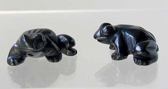 Prosperity 2 Hand Carved Hematite Frog Beads | 20x18x9.5mm | Silver black - PremiumBead Primary Image 1