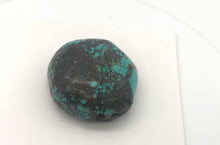 Load and play video in Gallery viewer, 1 Bead of Gorgeous Natural USA Turquoise Pebble 8342

