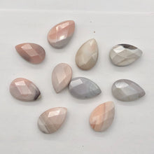 Load image into Gallery viewer, 2 Pink Botswana Agate Faceted Briolette Beads 6768
