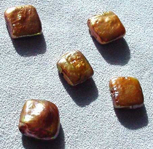 5 Pearls of Burning Bronze Square Coin FW Pearls 5218 - PremiumBead Primary Image 1