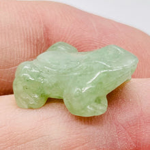 Load image into Gallery viewer, Green Jade Hand Carved Frog | 20x14x6mm | Green | 1 Bead |
