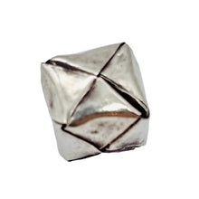 Load image into Gallery viewer, 1 Bead of Thai Hill Tribe Origami Box Fine Silver 7g Bead 5468
