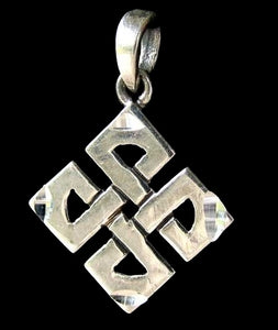 Nordic Shield Knot Sterling Silver Celtic Knot Charm Pendant | 3.65g | 009970B