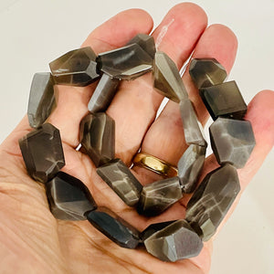 Grey Moonstone 80g Faceted Nugget Beads Strand | 15 1/2" | Black Green | 19 |