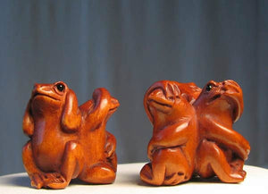 No Evil Carved Signed Froggie Toad Ojime/Netsuke Bead - PremiumBead Primary Image 1
