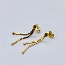 Load image into Gallery viewer, 14K Gold Chain Drop Dangle Earrings | 1&quot; Long | Gold | 1 Pair |
