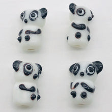 Load image into Gallery viewer, Lampwork Panda Parcel Panda Bears | 20x10x10 mm | White/Black | 6 Beads |
