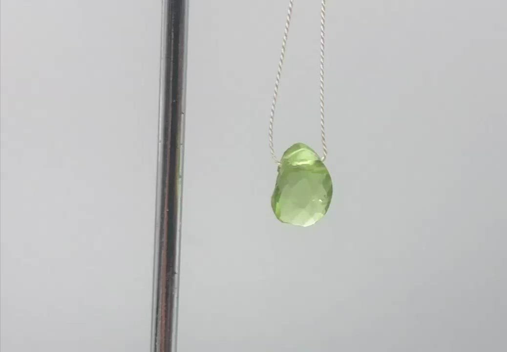 Peridot Faceted Briolette Bead | 2 cts | 8x6x5mm | Green | 1 bead |