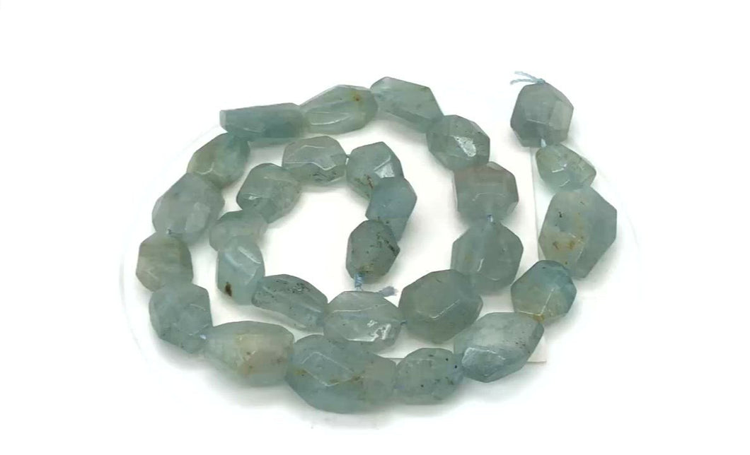 Wow! Aquamarine Faceted Strand | 21x14x7-10x10x5mm | Blue | Nugget | 28 Beads |