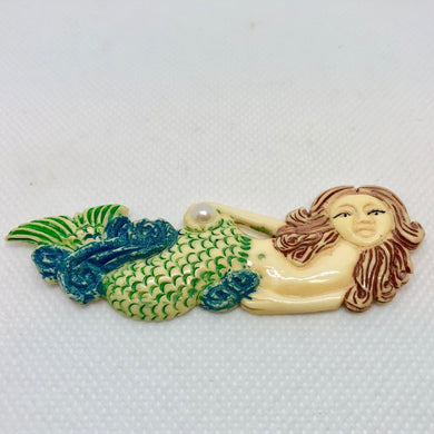 Mermaid in Side Stroke Position While Clutching A Pearl 10803 - PremiumBead Primary Image 1