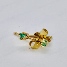Load image into Gallery viewer, Emerald 14K Gold 2mm Round Stud Earrings | 2mm | Green | 1 Pair |
