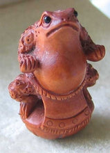 Load image into Gallery viewer, Sumo Carved Boxwood Froggie Toad Ojime/Netsuke Bead | 29x19.5x14mm | Brown - PremiumBead Primary Image 1
