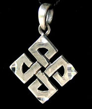 Load image into Gallery viewer, Nordic Shield Knot Sterling Silver Celtic Knot Charm Pendant | 3.65g | 009970B - PremiumBead Primary Image 1
