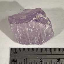 Load image into Gallery viewer, Kunzite High-end Natural Crystal | 22x25x17mm | Purple | 1 Crystal
