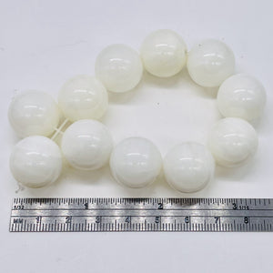 Onyx Half Strand of Large Round Beads | 17mm | White | 11 Beads |